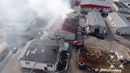 Пожар в цеху по производству лакокрасочных материалов на производстве вблизи Дзержинска локализован