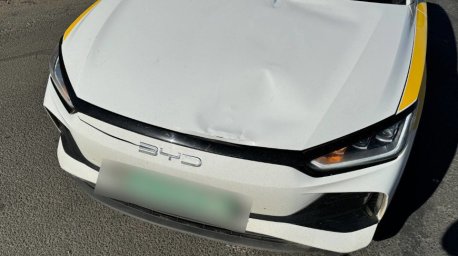 В Минске легковушка сбила 12-летнюю девочку, школьница переходила дорогу на красный В Минске легковушка сбила 12-летнюю девочку, школьница переходила дорогу на красный