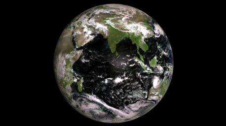 Роскосмос показал первый снимок со спутника "Электро-Л" №5