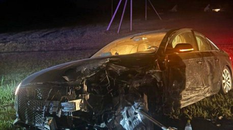 В Ивановском районе 20-летний бесправник за рулем авто столкнулся с двумя легковушками