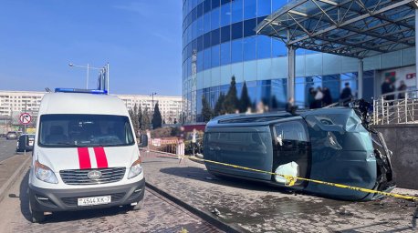 В Минске 11-летняя девочка попала под колеса авто: предположительно, водителю стало плохо