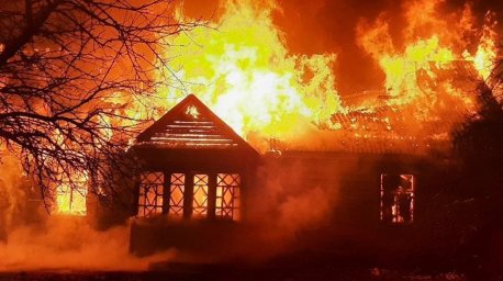 В Браславском районе при пожаре погибла пенсионерка и ее сын В Браславском районе при пожаре погибла пенсионерка и ее сын
