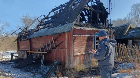 Двое мужчин погибли при пожаре в Городокском районе