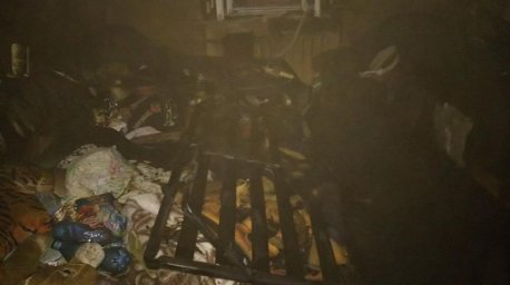 Работники МЧС спасли трех человек при пожаре в минской квартире