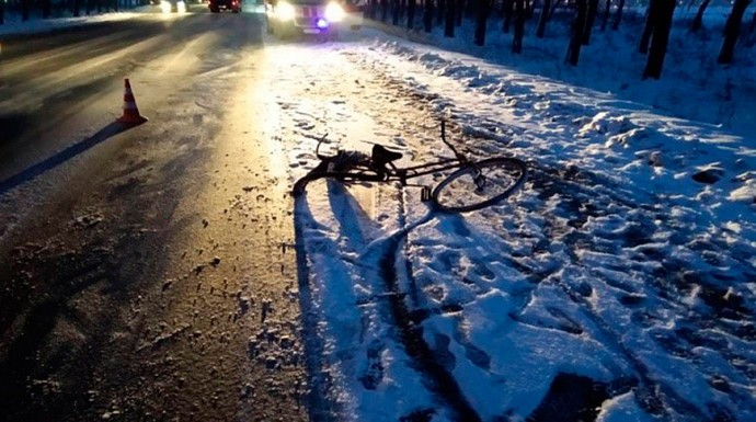 В Барановичах автомобиль сбил пожилого велосипедиста