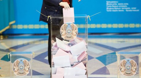 Явка на парламентских выборах в Казахстане составила уже почти 30%