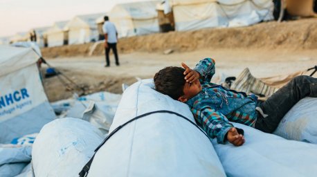 ООН призывает комплексно решать проблему перенаселенности лагерей беженцев