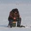 В Глубокском районе очевидцы спасли провалившегося под лед рыбака