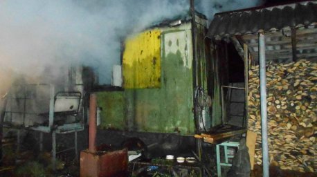 В Мозыре при пожаре в сторожевом вагончике погиб мужчина