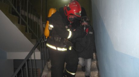 В Гомеле из-за пожара в многоэтажке эвакуировали семь человек