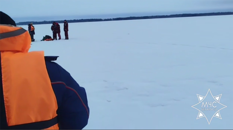 На озере в Мядельском районе спасли рыбака, потерявшего сознание