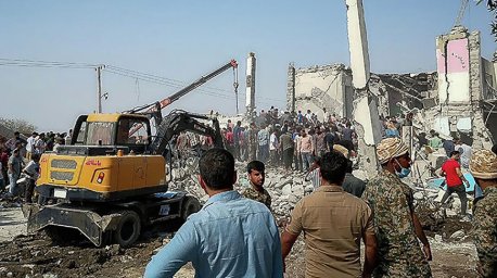 Число погибших из-за удара по школе в Иране увеличилось до 153 Число погибших из-за удара по школе в Иране увеличилось до 153