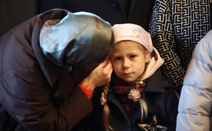 Лукашенко на Пасху приехал в храм Святителя Николая Чудотворца в Шкловском районе 5