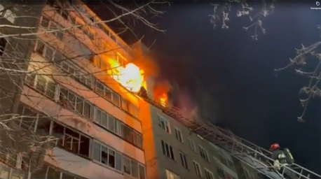 Три человека погибли при пожаре в Молодечно, один из них спасался, выпрыгнув из окна Три человека погибли при пожаре в Молодечно, один из них спасался, выпрыгнув из окна