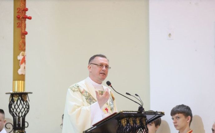 Католики празднуют Светлое Христово Воскресение - Пасху 12