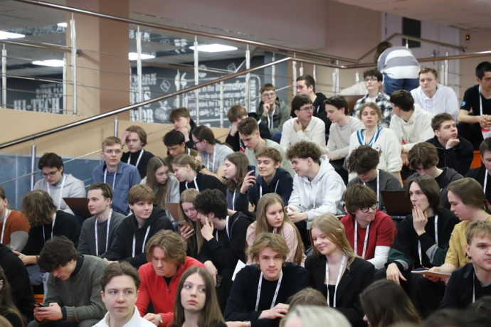 В ПВТ прошел хакатон среди студентов на разработку белорусской облачной платформы 2