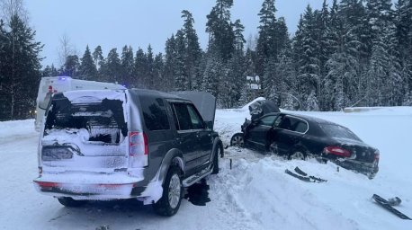 На трассе Минск-Витебск два человека пострадали в ДТП с участием нескольких автомобилей
