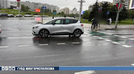 В Минске легковушка на переходе сбила велосипедиста