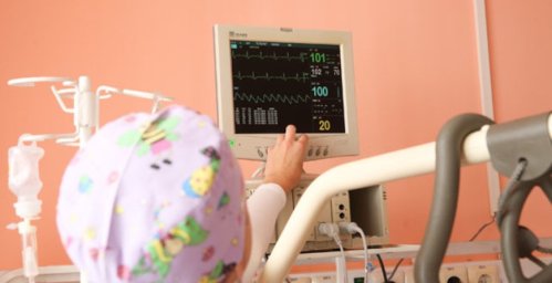 Пытался сделать сальто. Подросток из Гродно попал в реанимацию после вечеринки