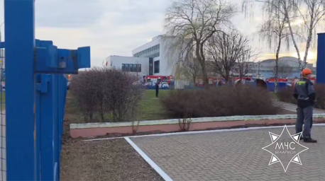 Система "Молния" сработала из-за возгорания в центре олимпийской подготовки в Минске Система "Молния" сработала из-за возгорания в центре олимпийской подготовки в Минске