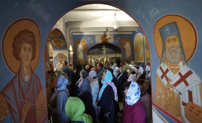 Православные верующие празднуют Вербное воскресенье 3