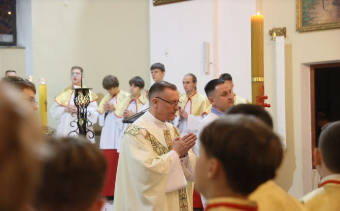 Католики празднуют Светлое Христово Воскресение - Пасху 18