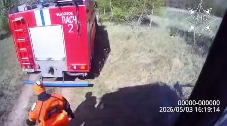 Заметил в воде и вынес на руках: в Каменецком районе спасатели нашли пропавшую семилетнюю девочку