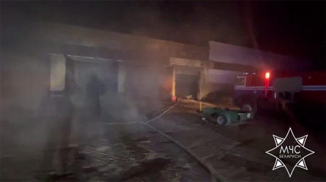 В логистическом центре в Минском районе ликвидировали пожар В логистическом центре в Минском районе ликвидировали пожар