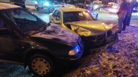 Четыре легковушки столкнулись в Минске