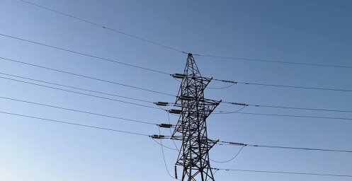 Пять населенных пунктов в Клецком районе обесточены из-за сильного ветра