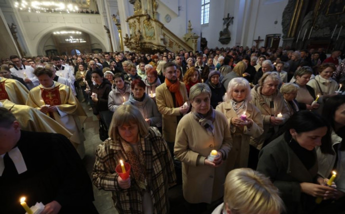 Католики празднуют Светлое Христово Воскресение - Пасху 31