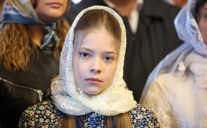 Лукашенко на Пасху приехал в храм Святителя Николая Чудотворца в Шкловском районе 4