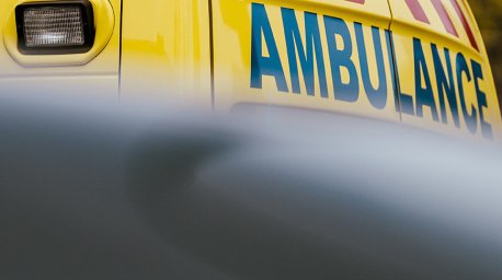 В результате обрушения золотодобывающего рудника в Судане погибли 13 человек, 6 пострадали