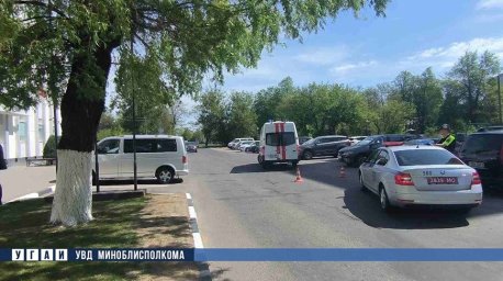 В Солигорске пенсионерка попала под колеса авто