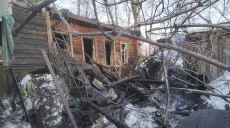 Попытки отогреть трубы газовой горелкой и паяльной лампой привели к пожарам в Могилевской области