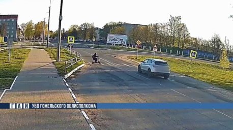 Автомобиль сбил 10-летнего мальчика на электросамокате в Буда-Кошелево