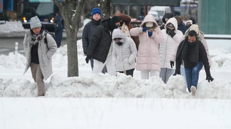 Снежная буря парализовала северо-восток США: закрыты школы, отменены тысячи рейсов