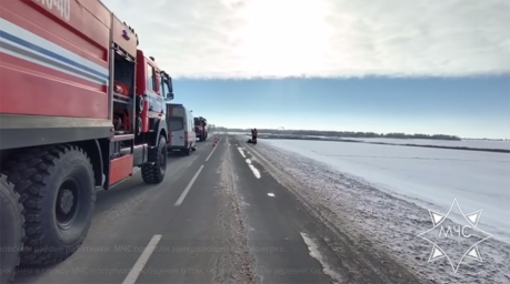В Кировском районе работники МЧС спасли замерзающую в поле пенсионерку